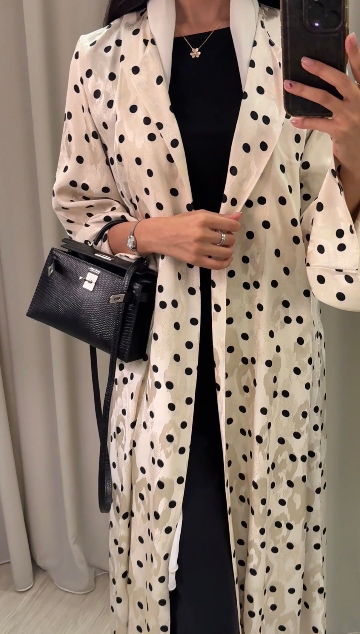 White-polka