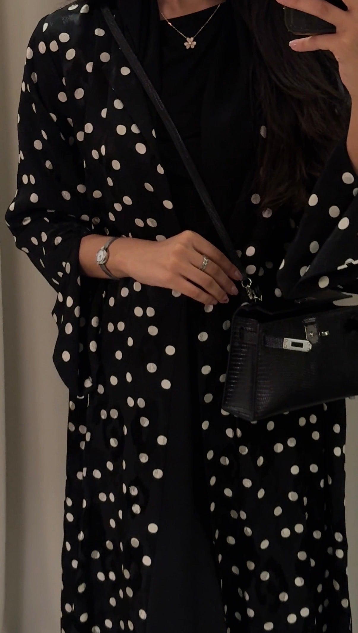 Black-polka